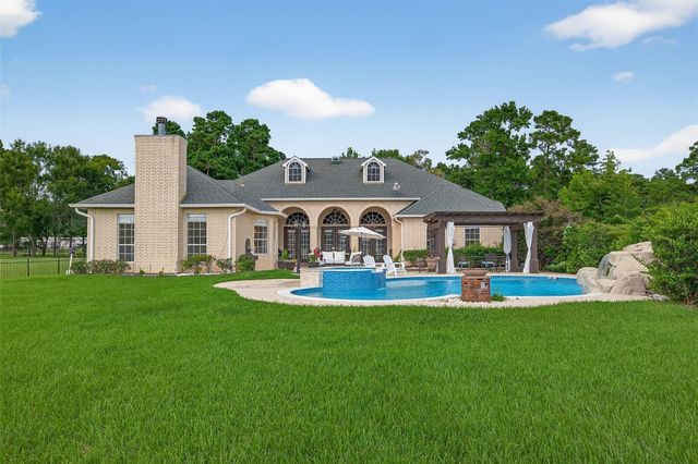 31810 Edgewater Drive, Magnolia, TX 77354