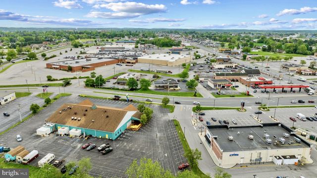 110 EISENHOWER DRIVE, Hanover, PA 17331