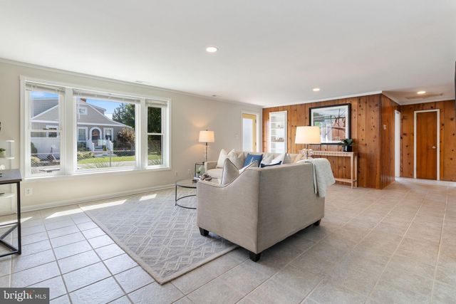 2824 BAY BLVD, Huntingtown, MD 20639