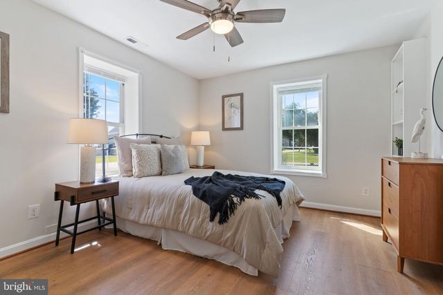 2824 BAY BLVD, Huntingtown, MD 20639