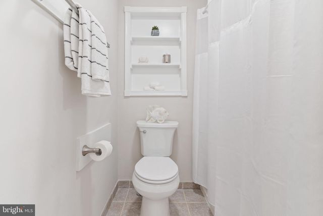 2824 BAY BLVD, Huntingtown, MD 20639