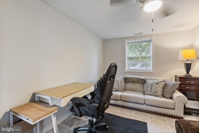 2824 BAY BLVD, Huntingtown, MD 20639