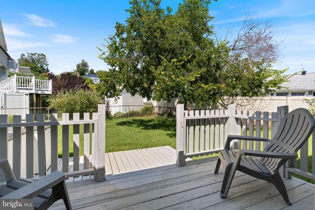2824 BAY BLVD, Huntingtown, MD 20639