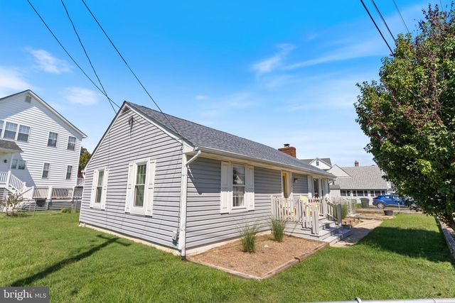 2824 BAY BLVD, Huntingtown, MD 20639