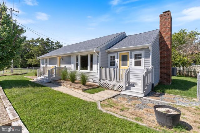 2824 BAY BLVD, Huntingtown, MD 20639