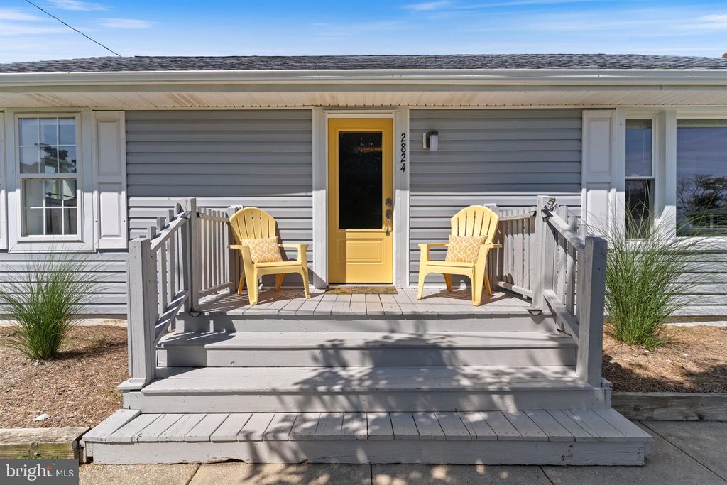 2824 BAY BLVD, Huntingtown, MD 20639