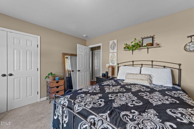 479 Winding Wood Drive, Clayton, NC 27520