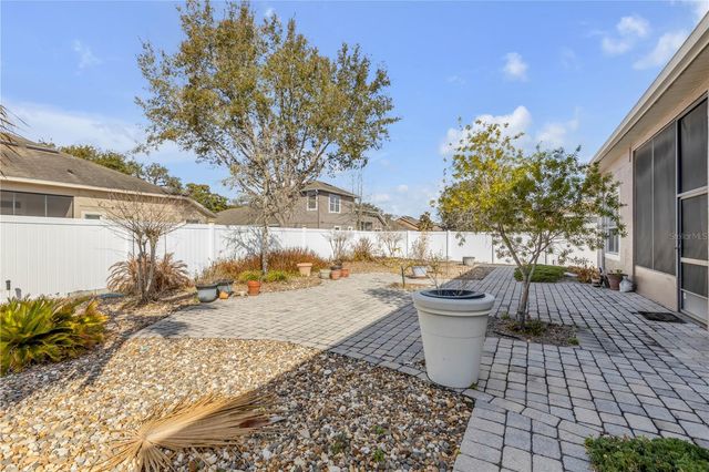 414 HOLLY FERN TRAIL, Deland, FL 32720