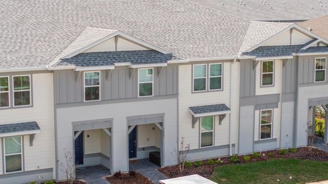 16061 BLUE WAVE WAY, Clermont, FL 34714