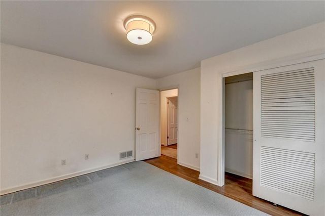1571 Rochelle Court, Dunwoody, GA 30338