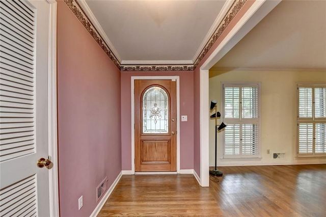 1571 Rochelle Court, Dunwoody, GA 30338