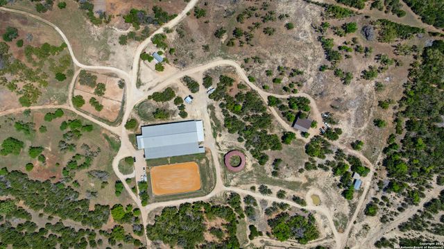 728 Upper Moffett, Medina, TX 78055