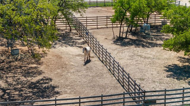 728 Upper Moffett, Medina, TX 78055