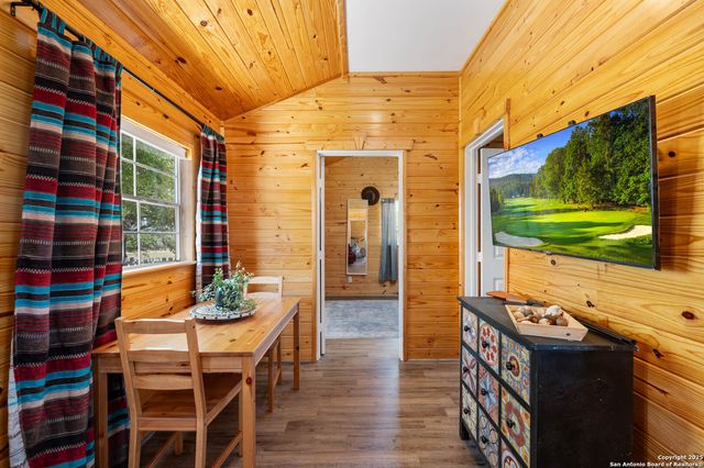 728 Upper Moffett, Medina, TX 78055