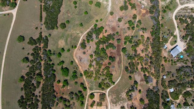 728 Upper Moffett, Medina, TX 78055