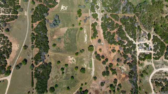 728 Upper Moffett, Medina, TX 78055