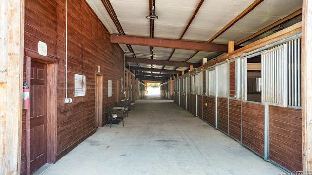 728 Upper Moffett, Medina, TX 78055