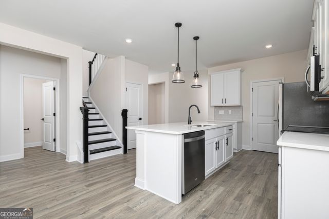 162 Cantrell Drive, Dallas, GA 30157