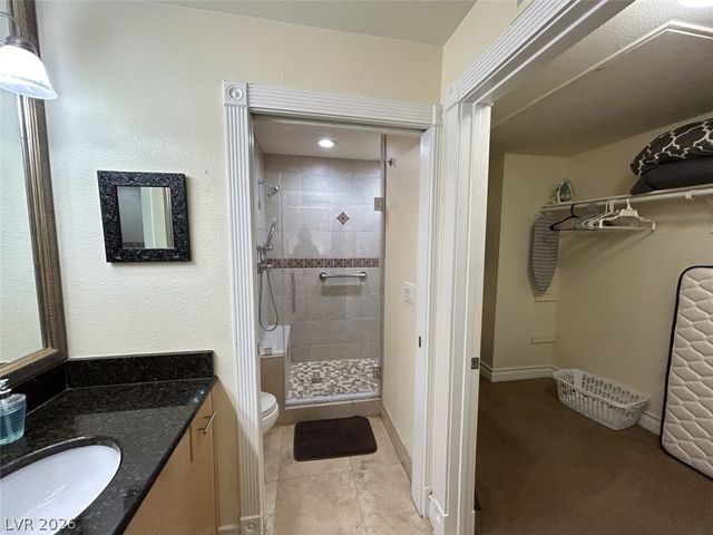 210 East Flamingo Road 137, Las Vegas, NV 89169