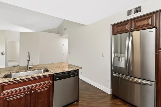 6191 BAHIA DEL MAR BOULEVARD 202, St Petersburg, FL 33715