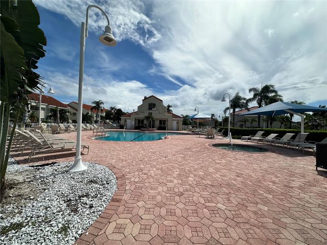 6191 BAHIA DEL MAR BOULEVARD 202, St Petersburg, FL 33715