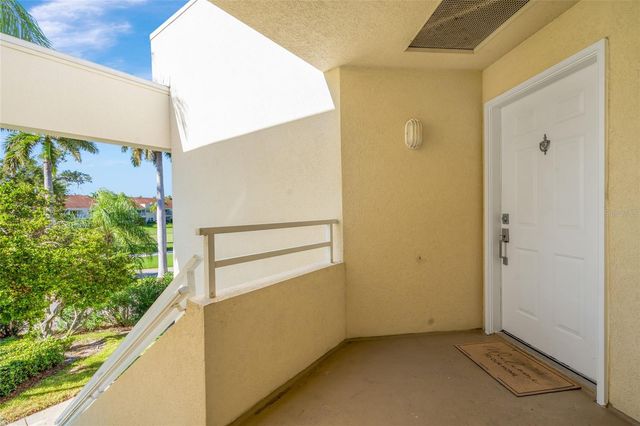 6191 BAHIA DEL MAR BOULEVARD 202, St Petersburg, FL 33715