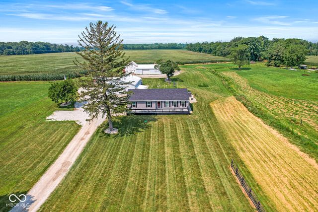 18751 Deshane Avenue, Noblesville, IN 46060