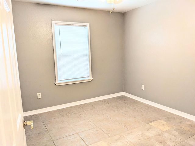 1005 Rosepoint Street, Houston, TX 77018