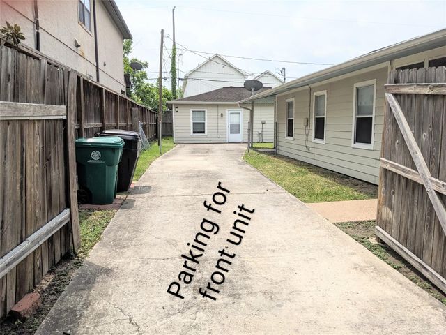 1005 Rosepoint Street, Houston, TX 77018