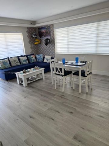 1700 Pierce St 204, Hollywood, FL 33020