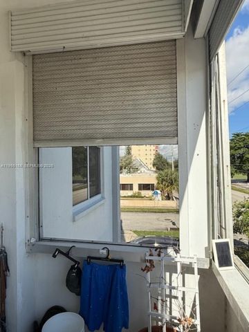 1700 Pierce St 204, Hollywood, FL 33020