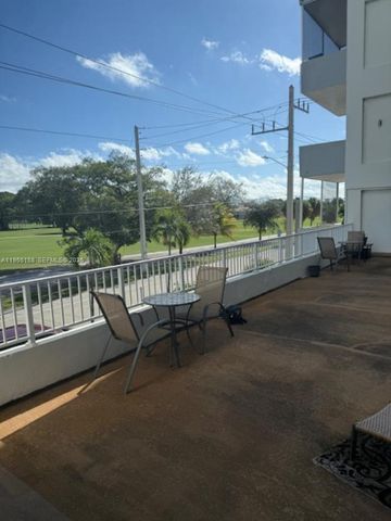 1700 Pierce St 204, Hollywood, FL 33020