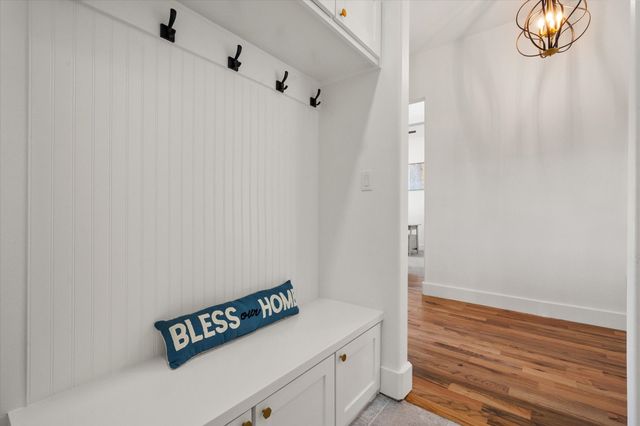 122 Yvonne Street, Red Oak, TX 75154