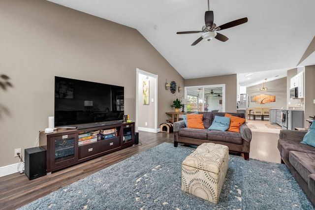 13382 Northumberland Circle, Wellington, FL 33414