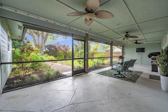 13382 Northumberland Circle, Wellington, FL 33414