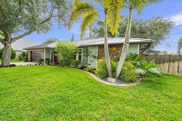 13382 Northumberland Circle, Wellington, FL 33414