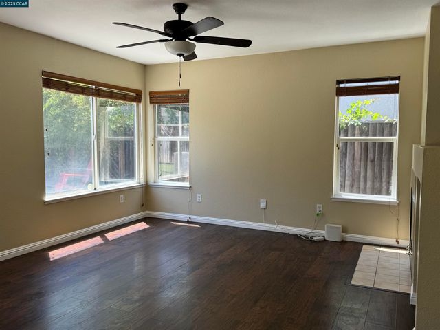 1162 Rockspring Way, Antioch, CA 94531