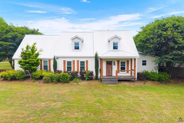 104 Buckingham Place, Perry, GA 31069