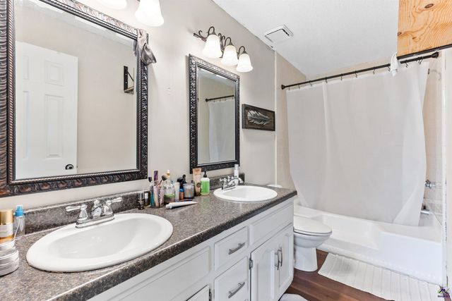 104 Buckingham Place, Perry, GA 31069