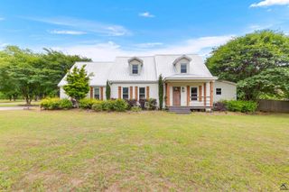 104 Buckingham Place, Perry, GA 31069