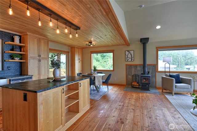 305 Baker Way, Camano Island, WA 98282