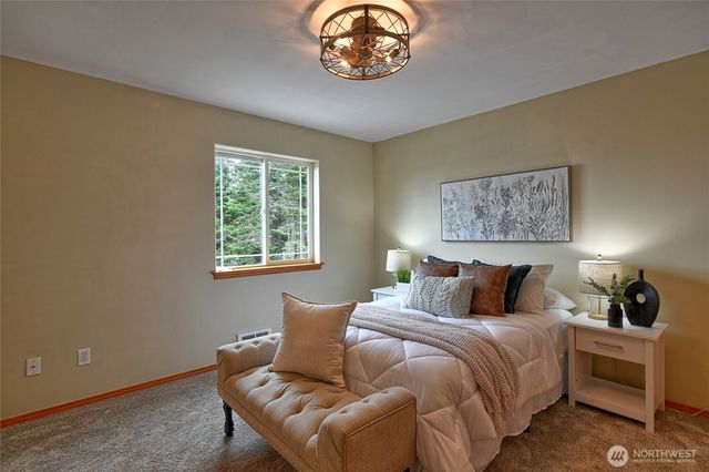 305 Baker Way, Camano Island, WA 98282