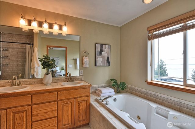 305 Baker Way, Camano Island, WA 98282