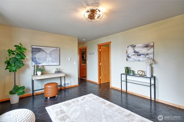 305 Baker Way, Camano Island, WA 98282