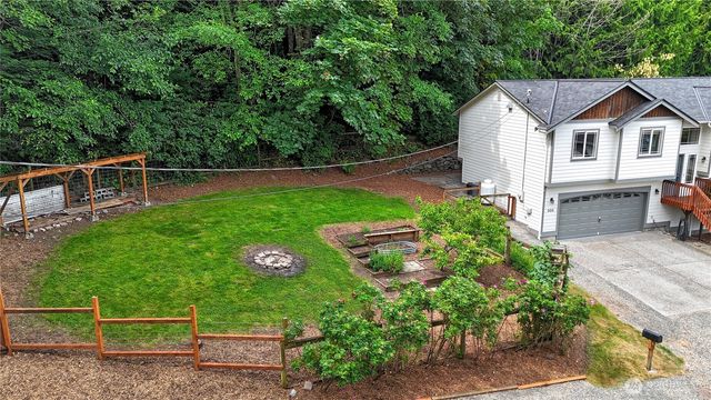 305 Baker Way, Camano Island, WA 98282