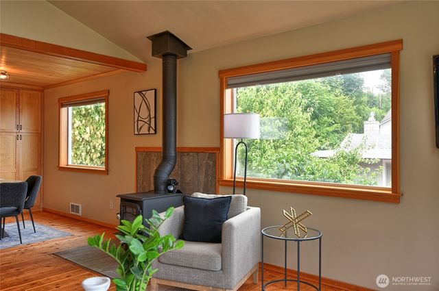 305 Baker Way, Camano Island, WA 98282