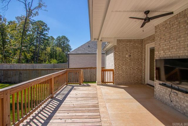 25 Mereville Place, Little Rock, AR 72223