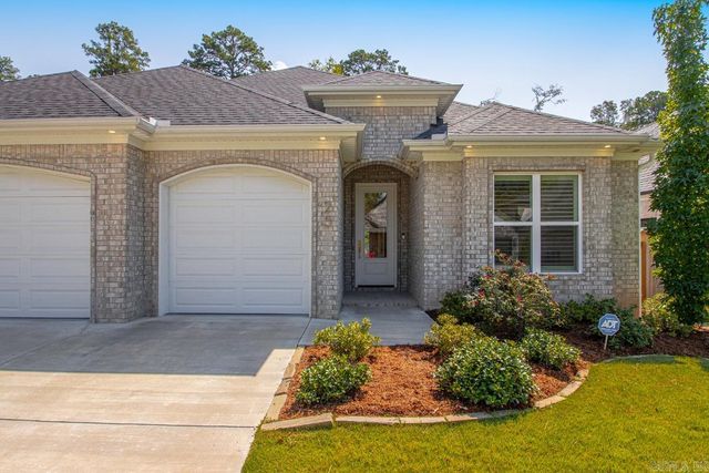 25 Mereville Place, Little Rock, AR 72223