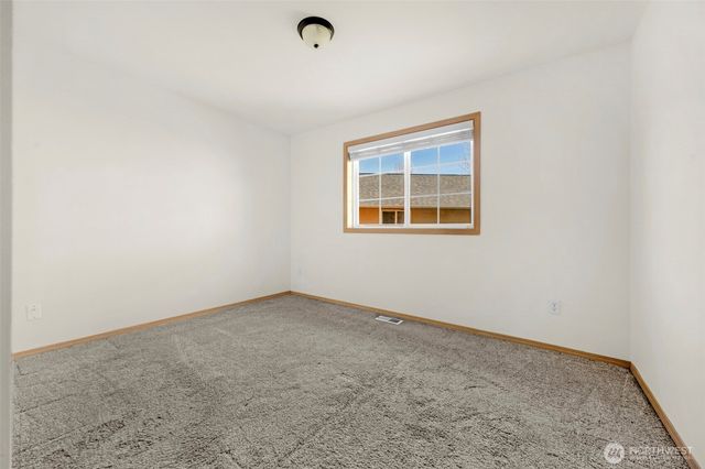 17510 29th Drive NE, Marysville, WA 98271