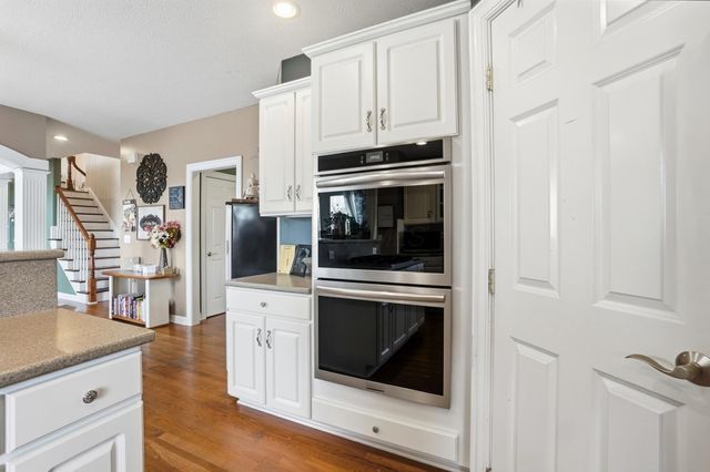 369 Windcroft Drive, Westerville, OH 43082